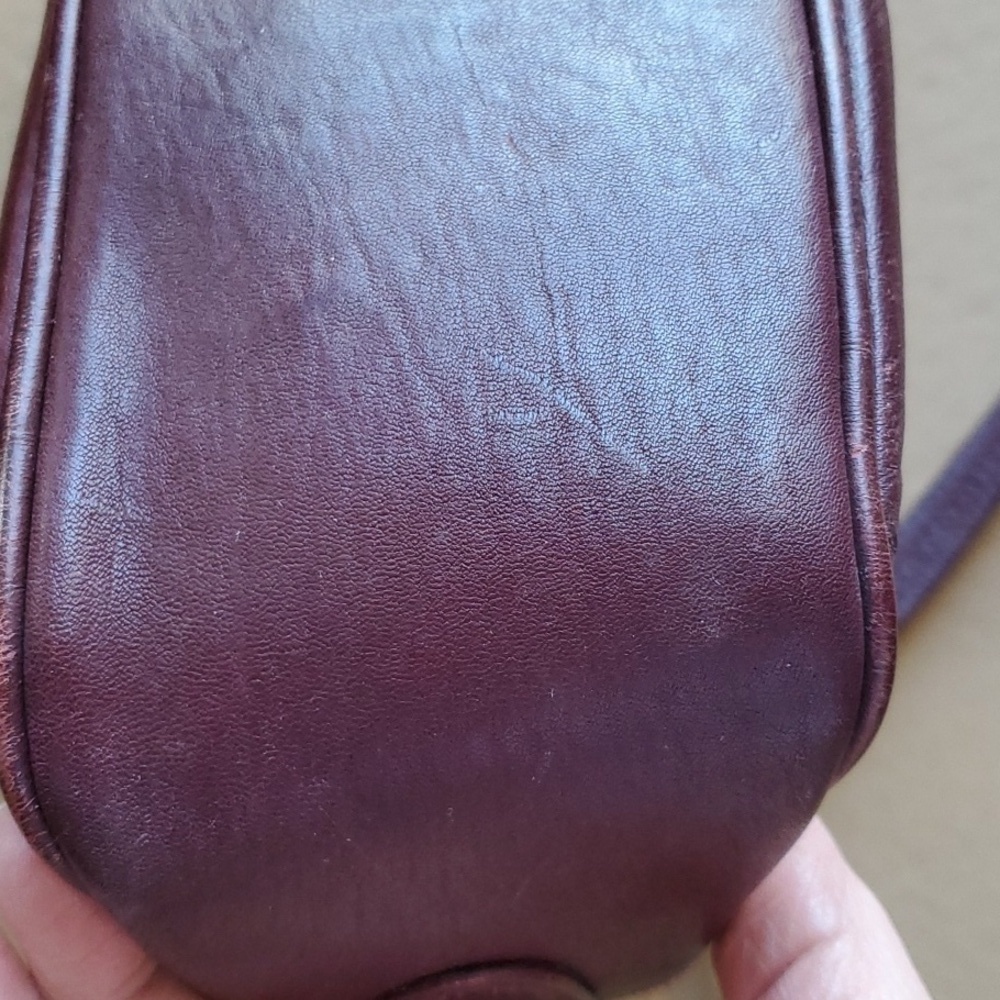 Etienne Aigner VINTAGE brown (plum) leather bag 10 X 7 x 3.5 crossbody - Picture 7 of 11